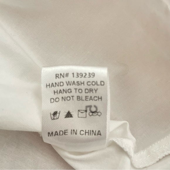 TUCKERNUCK White Short Sleeve Poplin Shirt - Excellent Pre-Loved, Medium - Picture 9 of 13